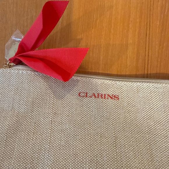 Clarinet cosmetic bag with goodies inside - Picture 8 of 8